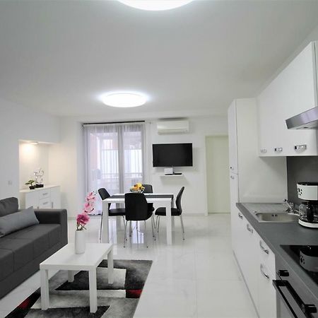 Arbel Apartments Πόρετς Εξωτερικό φωτογραφία