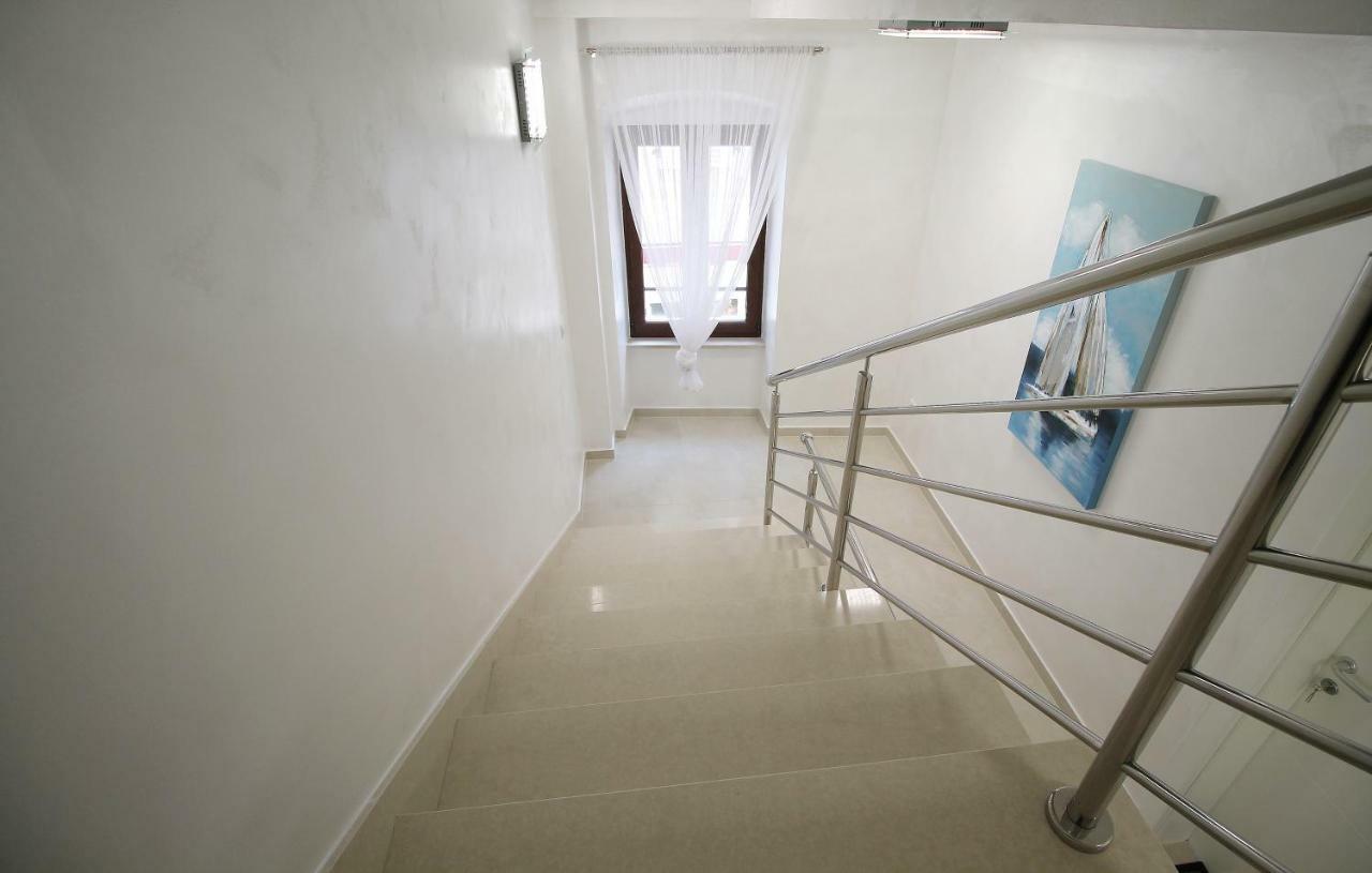 Arbel Apartments Πόρετς Εξωτερικό φωτογραφία