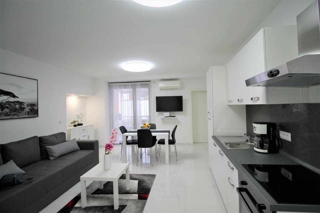 Arbel Apartments Πόρετς Εξωτερικό φωτογραφία