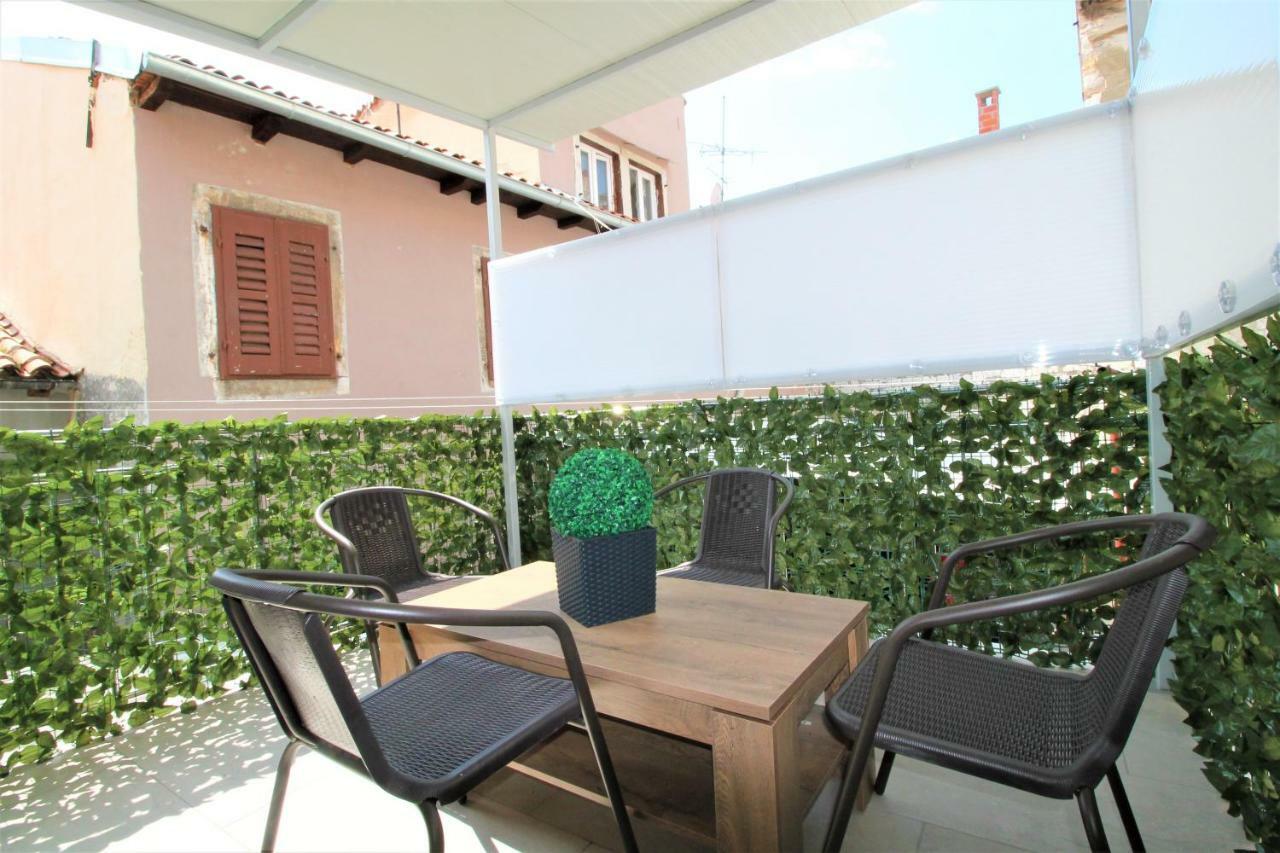 Arbel Apartments Πόρετς Εξωτερικό φωτογραφία